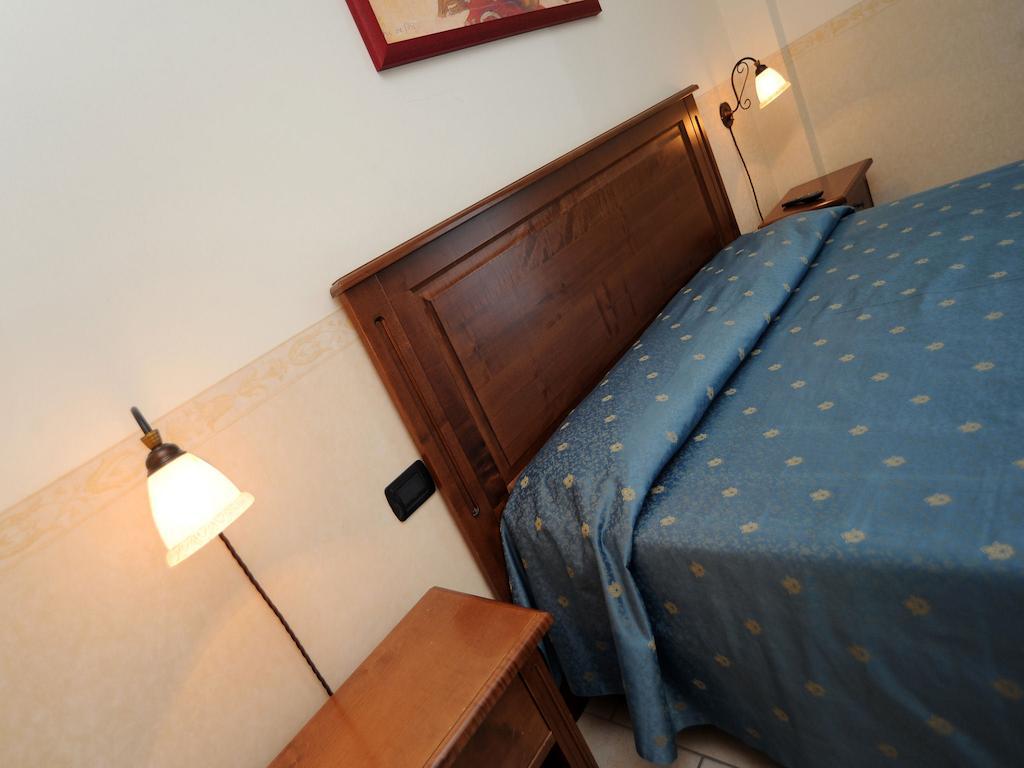 Hotel Il Melograno Mattinata Εξωτερικό φωτογραφία