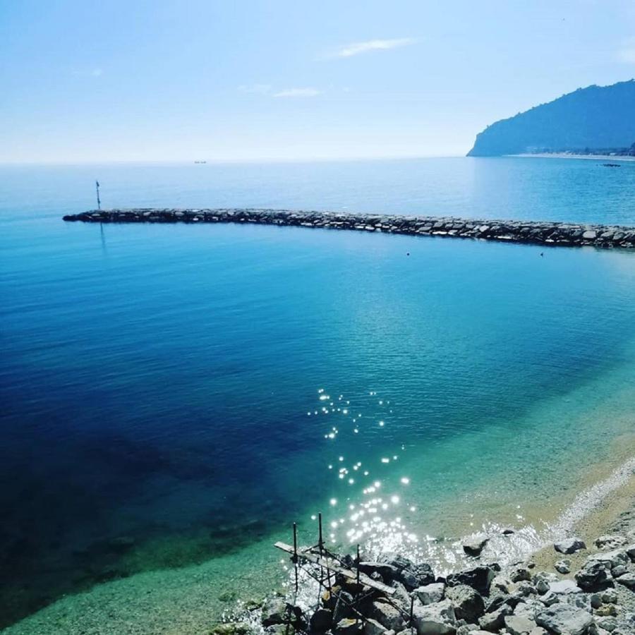 Hotel Il Melograno Mattinata Εξωτερικό φωτογραφία